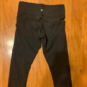 SOLD. Lululemon Wunder Under.